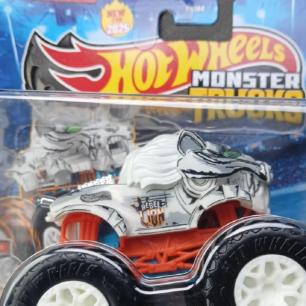 Rebel-lion Hot Wheels  Monster Truck with White and Black Design